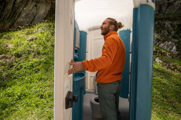 Portable Toilet Options We Offer in Burnsville, MN